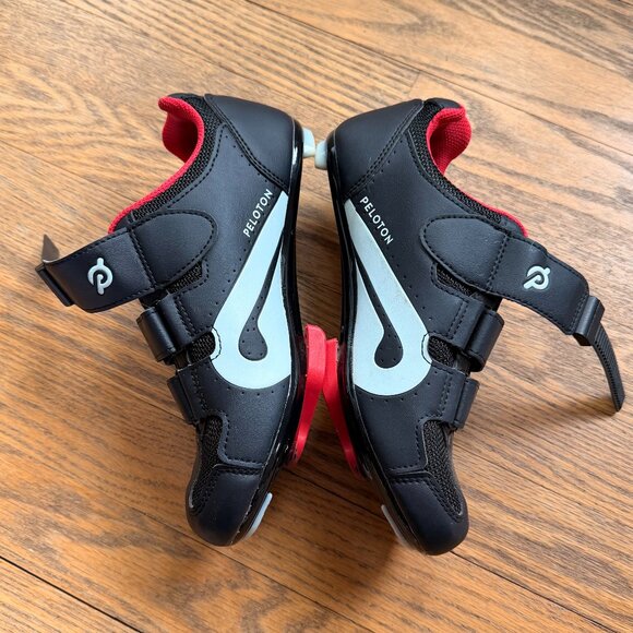 Peloton Shoes Unisex | Black & Red | Size 38 / 7 | Good Used Condition - Picture 2 of 9